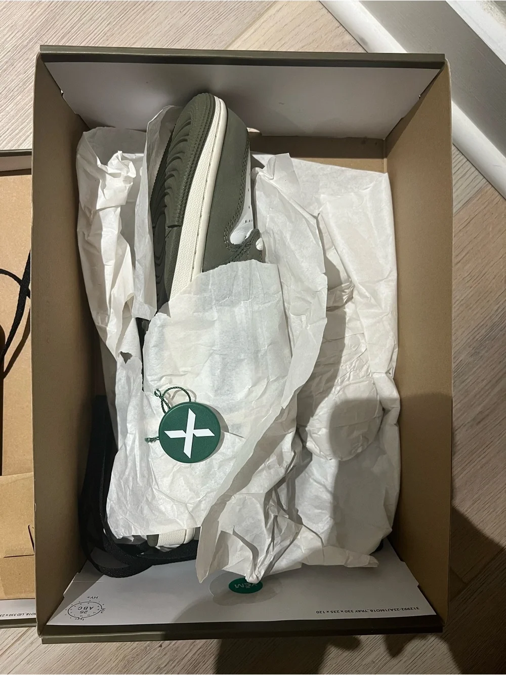 Nike Jordan 1 Low OG - White & Olive